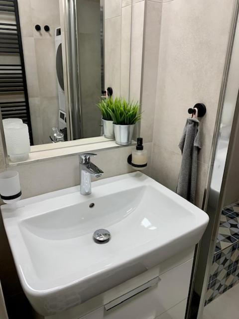 Apartman Snyt Primka 올로모우츠 외부 사진